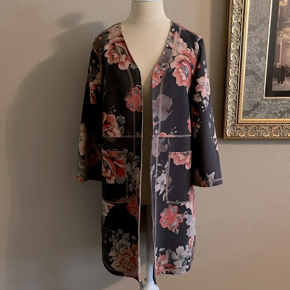 T Tahari long cardigan coverup in Petite Large